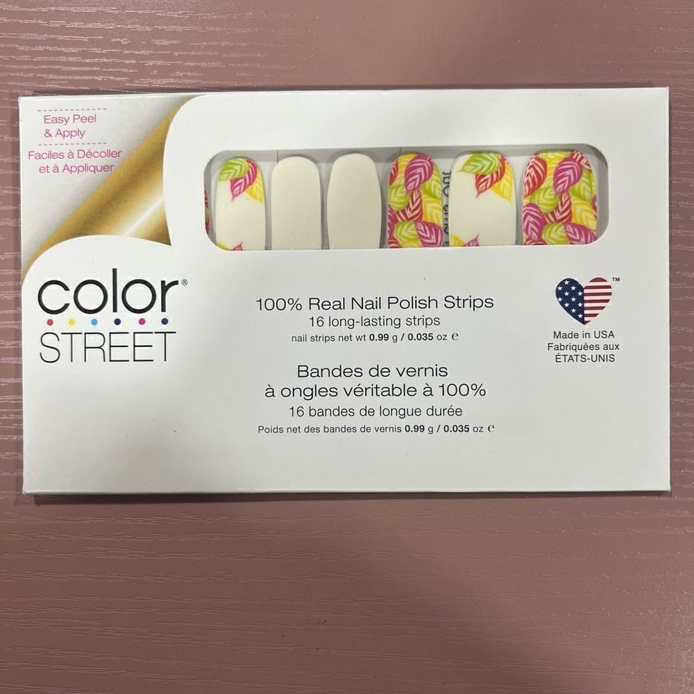Color Street As It Ferns Out Nail Art